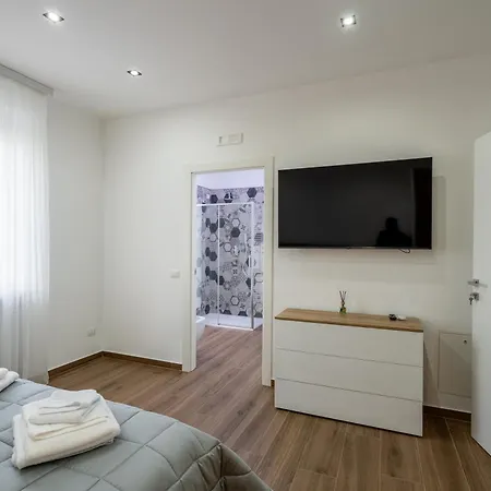 One Fiera With Private Bathroom *